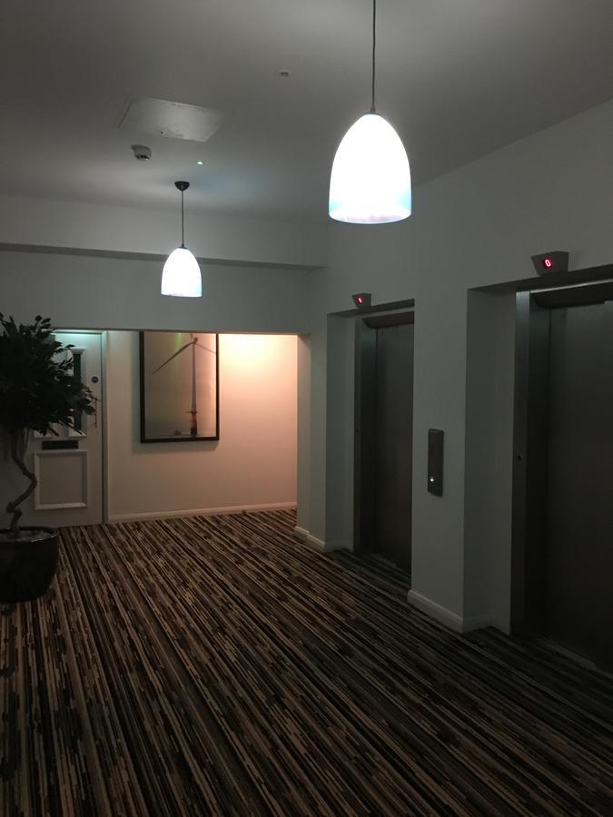 The Furness Railway Wetherspoon Hotell Barrow-in-Furness Exteriör bild