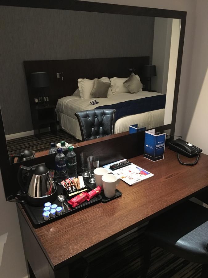 The Furness Railway Wetherspoon Hotell Barrow-in-Furness Exteriör bild