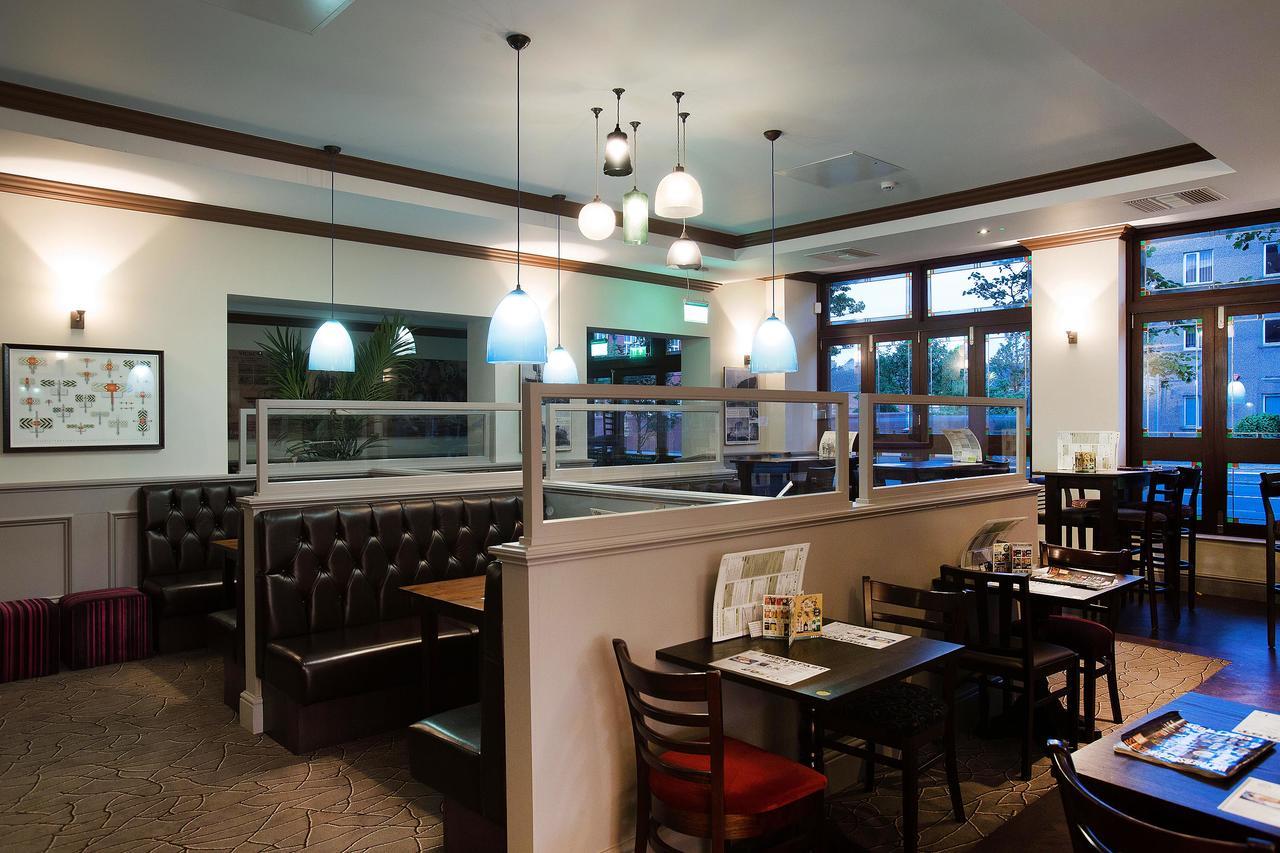 The Furness Railway Wetherspoon Hotell Barrow-in-Furness Exteriör bild